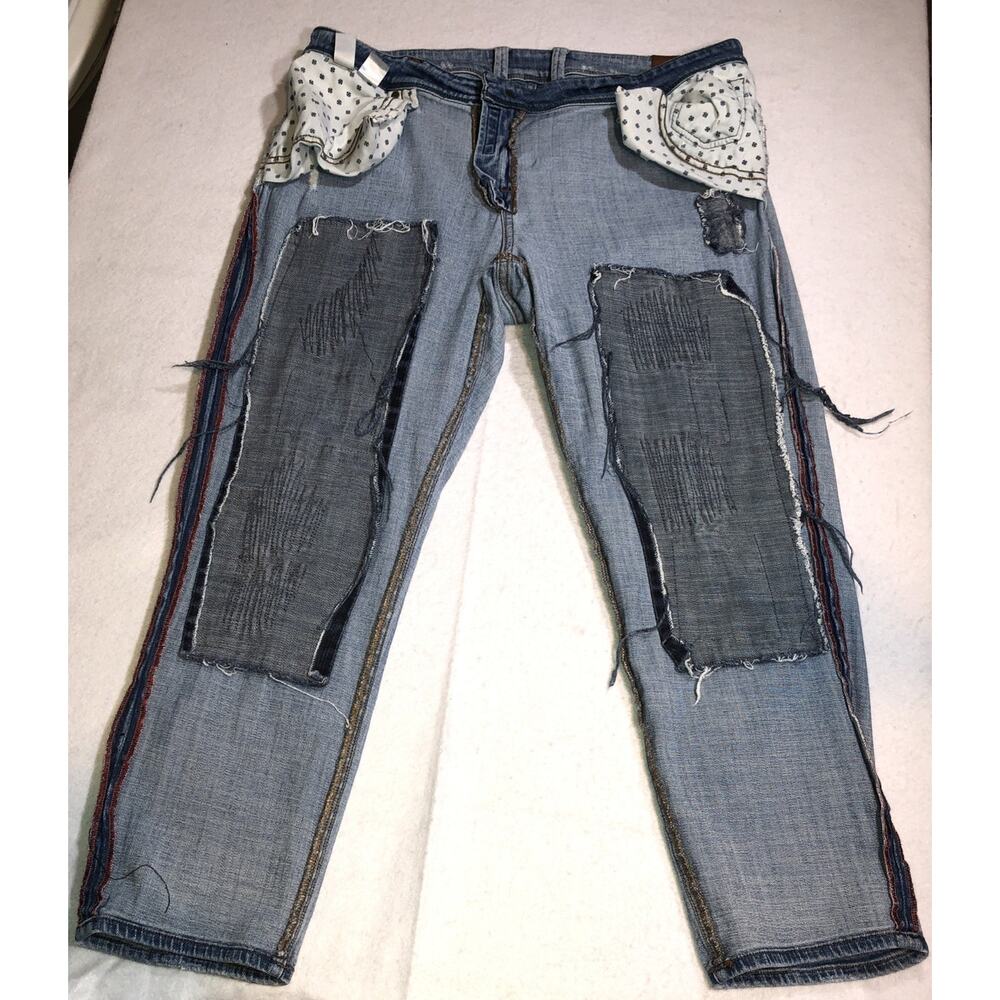 Lucky Brand Pants Reese Boyfriend Pants Distressed Thrashed Size 16W - Picture 5 of 9